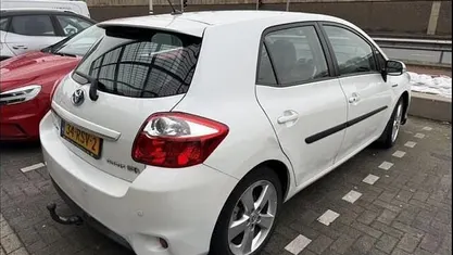 Occasion 2011 Toyota Auris Executive Hatchback | € 8.250 (Eerlijke prijs)