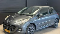 Grijs Gebruikt 2011 Peugeot 207 Hatchback | € 2.250 (Super prijs)