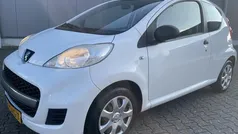 Wit Gebruikt 2012 Peugeot 107 Hatchback | € 2.499 (Eerlijke prijs)