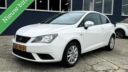 Occasion Seat Ibiza SC Style 69 PK (50 kW) 2012 Wit Hatchback