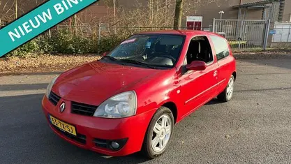 Gebruikt 2007 Renault Clio II Campus Hatchback | € 999 (Super prijs)