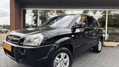 Zwart, metallic lak Gebruikt 2007 Hyundai Tucson Style SUV | € 2.995 (Eerlijke prijs)