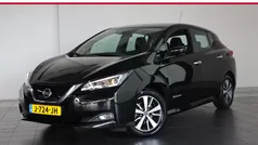 Zwart Gebruikt 2020 Nissan Leaf Acenta Hatchback | € 13.945 (Eerlijke prijs)