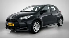 Gebruikt 2023 Toyota Yaris Hybrid Hatchback | € 24.445 (Eerlijke prijs)