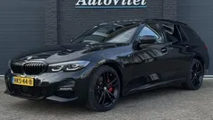 Zwart Gebruikt 2021 BMW 330 M Sport Stationwagen | € 31.445 (Eerlijke prijs)