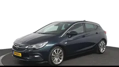Groen Gebruikt 2016 Opel Astra Innovation Hatchback | € 10.945 (Eerlijke prijs)