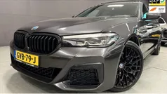 Grijs Gebruikt 2021 BMW 530e M Sport Stationwagen | € 34.950 (Eerlijke prijs)