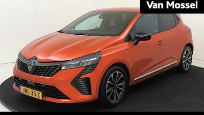 Occasion Renault Clio V Techno 91 PK (66 kW) 2025 Hatchback