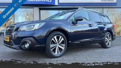 Blauw (metallic) Occasion 2018 Subaru Outback Premium Stationwagen | € 30.888 (Goede deal)
