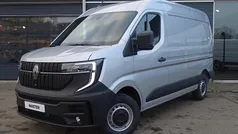 Gebruikt 2024 Renault Master Van | € 33.925 (Eerlijke prijs)