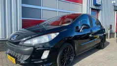 Zwart Gebruikt 2009 Peugeot 308 Hatchback | € 3.375 (Eerlijke prijs)