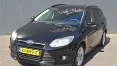 Zwart Gebruikt 2014 Ford Focus Stationwagen | € 5.450 (Goede deal)