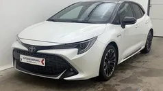 Wit Gebruikt 2020 Toyota Corolla Sport Sedan | € 22.900 (Eerlijke prijs)