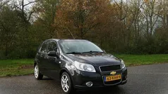 Zwart (metallic) Gebruikt 2009 Chevrolet Aveo LS Hatchback | € 2.750 (Eerlijke prijs)