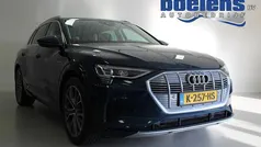 Blauw Occasion 2020 Audi e-tron Business SUV | € 19.843 (Eerlijke prijs)