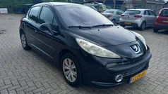 Zwart Gebruikt 2006 Peugeot 207 Hatchback | € 2.550 (Eerlijke prijs)