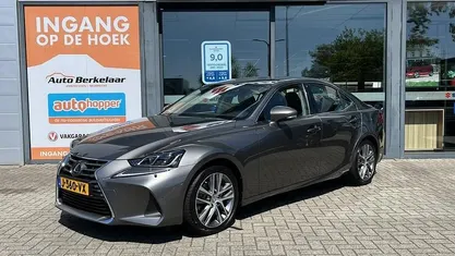 Occasion Lexus IS300h Business Edition 2020 Grijs Sedan