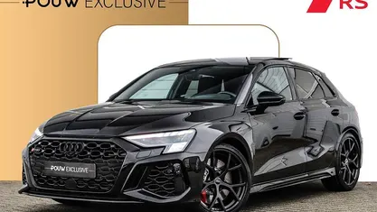 Zwart Occasion 2022 Audi RS3 Sedan | € 67.450 (Eerlijke prijs)
