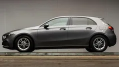 Grijs Gebruikt 2019 Mercedes A200 Business Hatchback | € 15.445 (Super prijs)