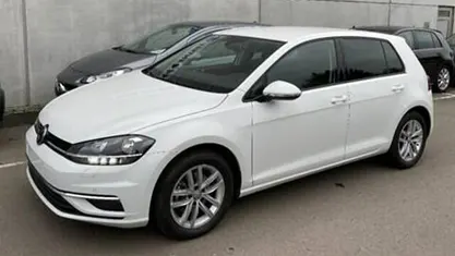 Gebruikt 2020 VW Golf Sedan | € 22.490 (Super prijs)