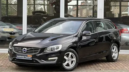Occasion 2015 Volvo V60 Summum Stationwagen | € 15.900 (Eerlijke prijs)