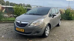 Bruin Gebruikt 2011 Opel Meriva Edition MPV | € 3.950 (Goede deal)