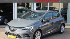 Gebruikt 2021 Renault Clio V Zen Hatchback | € 12.999 (Eerlijke prijs)