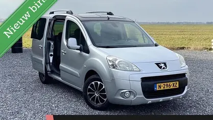 Grijs Occasion 2012 Peugeot Partner Tepee Access MPV | € 7.440 (Eerlijke prijs)