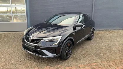 Zwart Occasion 2022 Renault Arkana R.S. SUV | € 24.880 (Eerlijke prijs)
