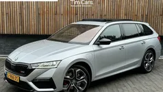 Grijs Gebruikt 2021 Skoda Octavia RS Stationwagen | € 26.950 (Eerlijke prijs)