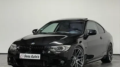 Zwart Gebruikt 2011 BMW 335 Executive Coupé | € 14.995 (Eerlijke prijs)