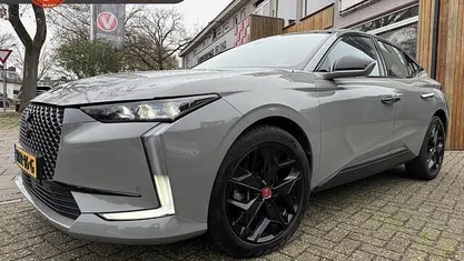Grijs Gebruikt 2023 DS Automobiles DS4 Performance Hatchback | € 25.900 (Eerlijke prijs)