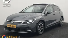 Gebruikt 2022 VW Golf VIII Style Hatchback | € 25.740 (Eerlijke prijs)