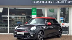 Gebruikt 2018 Mini Cooper S Hatchback | € 23.950 (Eerlijke prijs)