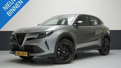 Gebruikt 2025 Alfa Romeo Junior Edizione Speciale SUV | € 31.895 (Eerlijke prijs)