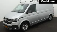 Zilver Gebruikt 2023 VW T6.1 Highline Van | € 33.900 (Super prijs)