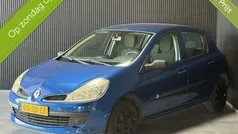 Gebruikt 2008 Renault Clio II Authentique Hatchback | € 2.999 (Eerlijke prijs)