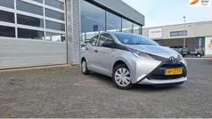 Gebruikt 2017 Toyota Aygo Hatchback | € 5.999 (Goede deal)