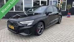 Zwart Gebruikt 2021 Audi A3 Sportback e-tron Competition Sedan | € 30.649 (Eerlijke prijs)