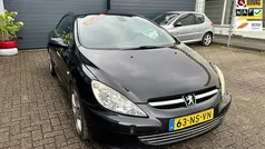 Zwart Gebruikt 2004 Peugeot 307 CC Cabriolet | € 2.195 (Eerlijke prijs)