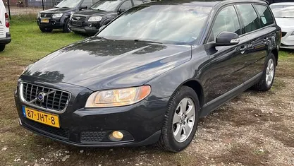 Grijs Gebruikt 2009 Volvo V70 Stationwagen | € 1.650 (Super prijs)