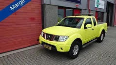 Geel Gebruikt 2009 Nissan Navara XE Pickup | € 7.500 (Eerlijke prijs)