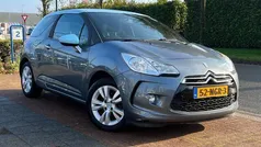 Grijs, metallic lak Gebruikt 2010 Citroën DS3 Chic Hatchback | € 3.850 (Eerlijke prijs)