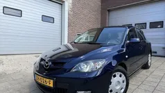 Blauw Gebruikt 2009 Mazda 3 Sense Hatchback | € 3.495 (Eerlijke prijs)