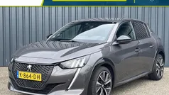 Grijs Gebruikt 2020 Peugeot 208 GT-line Hatchback | € 17.935 (Eerlijke prijs)