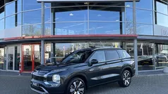 Gebruikt 2025 Mitsubishi Outlander Instyle SUV | € 61.340 (Eerlijke prijs)