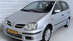 Grijs Gebruikt 2005 Nissan Almera Tino Acenta MPV | € 1.499 (Eerlijke prijs)