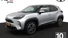 Grijs Gebruikt 2022 Toyota Yaris Cross SUV | € 27.950 (Eerlijke prijs)
