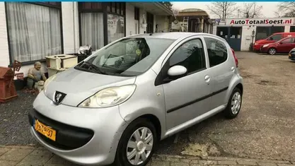 Occasion Peugeot 107 68 PK (50 kW) 2006 Hatchback