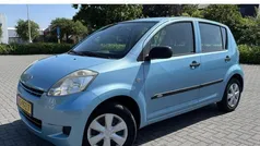 Blauw Gebruikt 2011 Daihatsu Sirion Hatchback | € 3.850 (Eerlijke prijs)